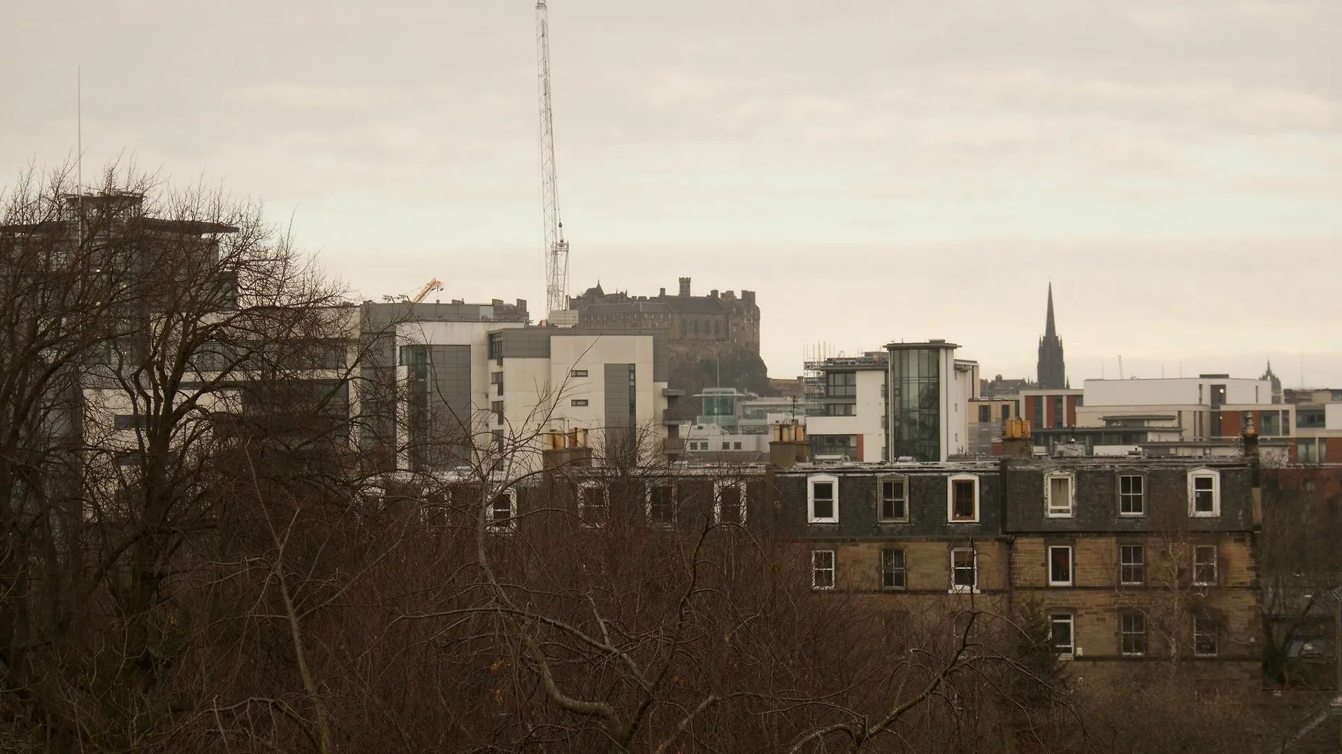 Castle View Apartment Sleeps 6 Edinburgh